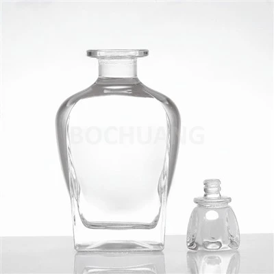 Bottiglia de spirito de veddro trasparente 700ml